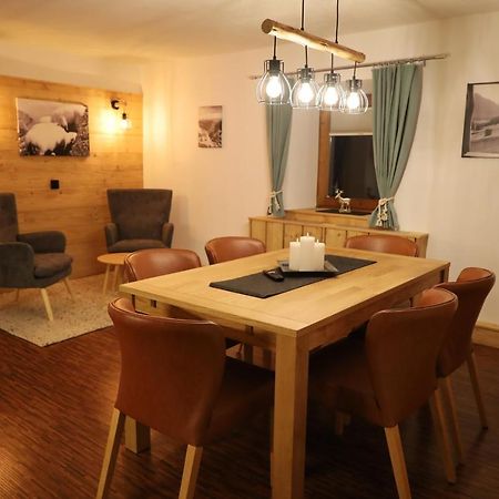 Ferienwohnung Kindl Manuela ノイシュティフト・イム・シュトゥーバイタール エクステリア 写真